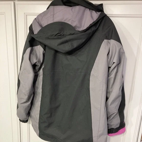 CABELA'S Black/Gray and Magenta Interchangeable Winter Jacket - Size L - Picture 2 of 6